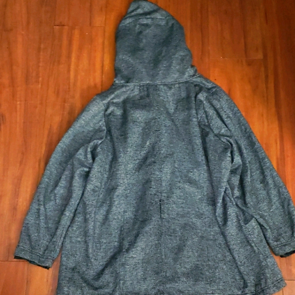 Paper Tee - Picture 3 of 4